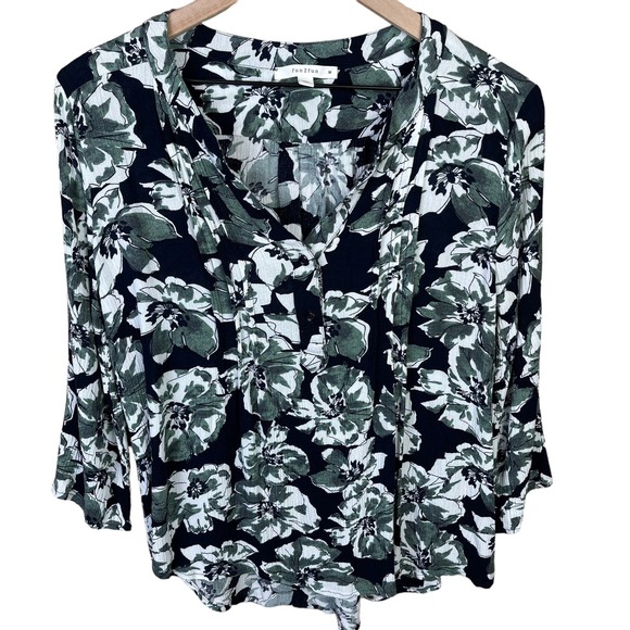 Fun2Fun Tops - Fun2Fun Womens Medium Floral Top Lightweight Summer Pullover Airy Blouse